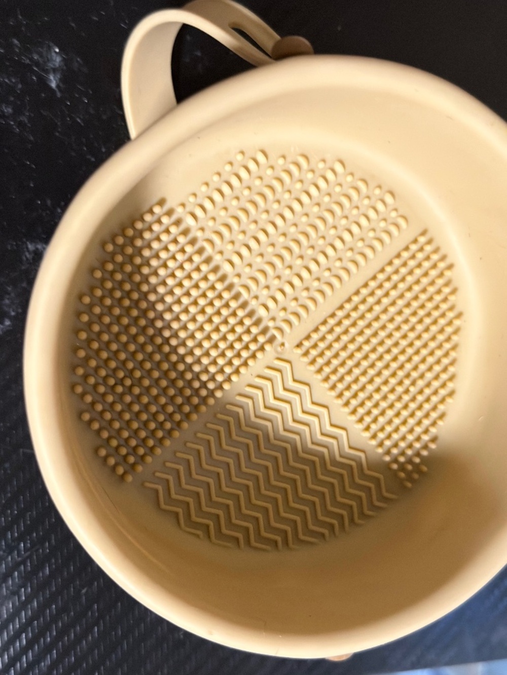 : 2-in-1 Collapsible Silicone Makeup Brush Cleaning Bowl & Drying Rack Caddy Tan